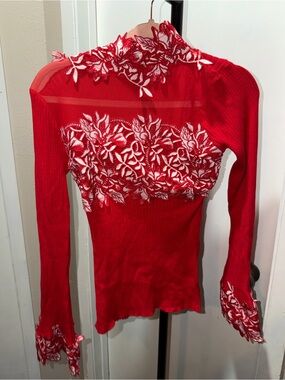 VENUS Red Floral Embroidered Mesh Long Sleeve Top Women’s Small NWOT